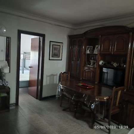 Apto Barcelona C R Apartment Santa Coloma de Gramenet Ngoại thất bức ảnh